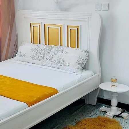 Neighbourly Nest Apartment Mombasa Bagian luar foto